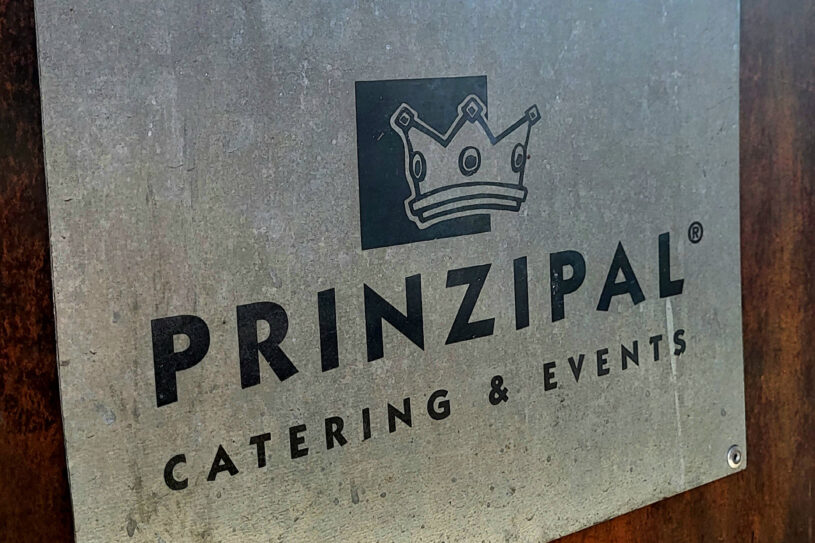 Grillparty Business Prinzipal CateringEvents 7 815x543 - Grillparty